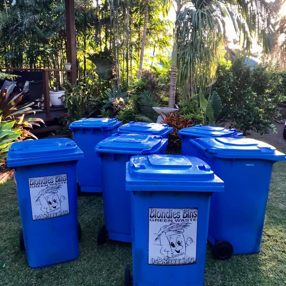 Blondies Bin Truck