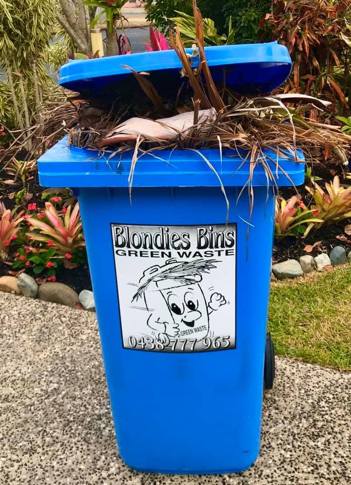 Blondies Bins garden bin full of green waste