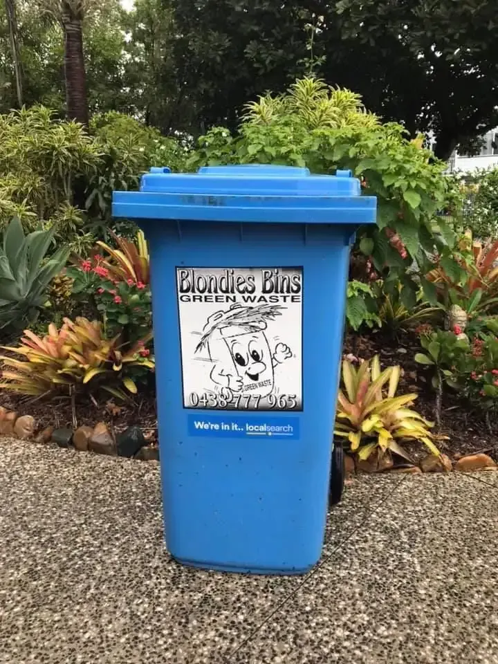 Blondies Bin garden bin